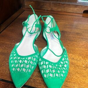 LK Bennett size 43, but fits a size 41 Green suede ankle tie flat shoes